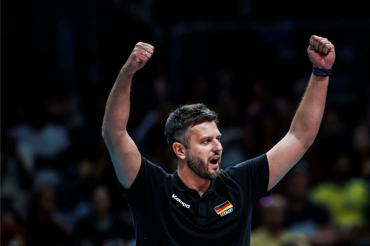 Niemieccy siatkarze, podopieczni trenera Michała Winiarskiego, pewnie pokonali Czechów 3:0 w turnieju kwalifikacyjnym w Rio de Janeiro, dzięki czemu pozostają niepokonani i są o jedno zwycięstwo od awansu na igrzyska olimpijskie w Paryżu.