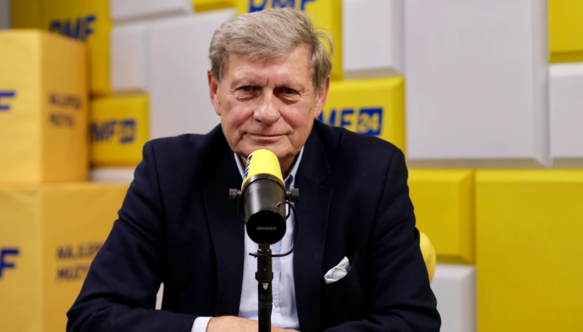 "To jest groteska. Prezes NBP pomija znaczące fakty - mamy ciągle inflację znacząco wyższą niż w strefie euro, a jeszcze w 2020 roku mieliśmy trochę niższą. Nie da się wytłumaczyć tej niekorzystnej zmiany dla polski czynnikami zewnętrznymi. Główna przyczyna to rozrzutny budżet, czyli wzrost wydatków bez pokrycia oraz zła polityka pieniężna NBP, zaniżone stopy procentowe" – mówił prof. Leszek Balcerowicz, ekonomista, były minister finansów, który był gościem Krzysztofa Ziemca w RMF FM. 