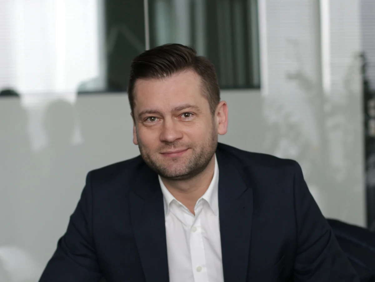 "Oczywiście, że Polska wystąpi na igrzyskach olimpijskich. Nie miałbym serca powiedzieć naszym siatkarzom, że z przyczyn politycznych nie pojadą do Paryża" - powiedział minister sportu i turystyki Kamil Bortniczuk.