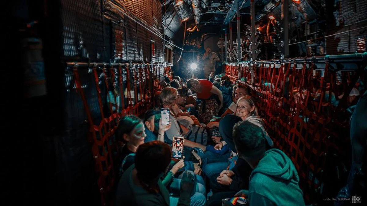 Nawet 2000 Polaków czeka w Izraelu na ewakuację do kraju. Rano w Warszawie wylądowały trzy maszyny wysłane przez rząd, przywiozły 256 Polaków. Kolejne są w drodze do Tel Awiwu. Problem z dotarciem mogą mieć pielgrzymi, którzy utknęli w Betlejem.