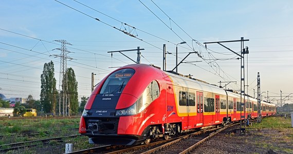 Kolejny etap prac przy przebudowie i modernizacji linii kolejowej nr 7, na stacji Warszawa Wawer. To oznacza zmiany w rozkładzie jazdy pociągów Szybkiej Kolei Miejskiej od środy 11 do soboty 14 października oraz od 6 do 9 listopada - poinformował Zarząd Transportu Miejskiego.
