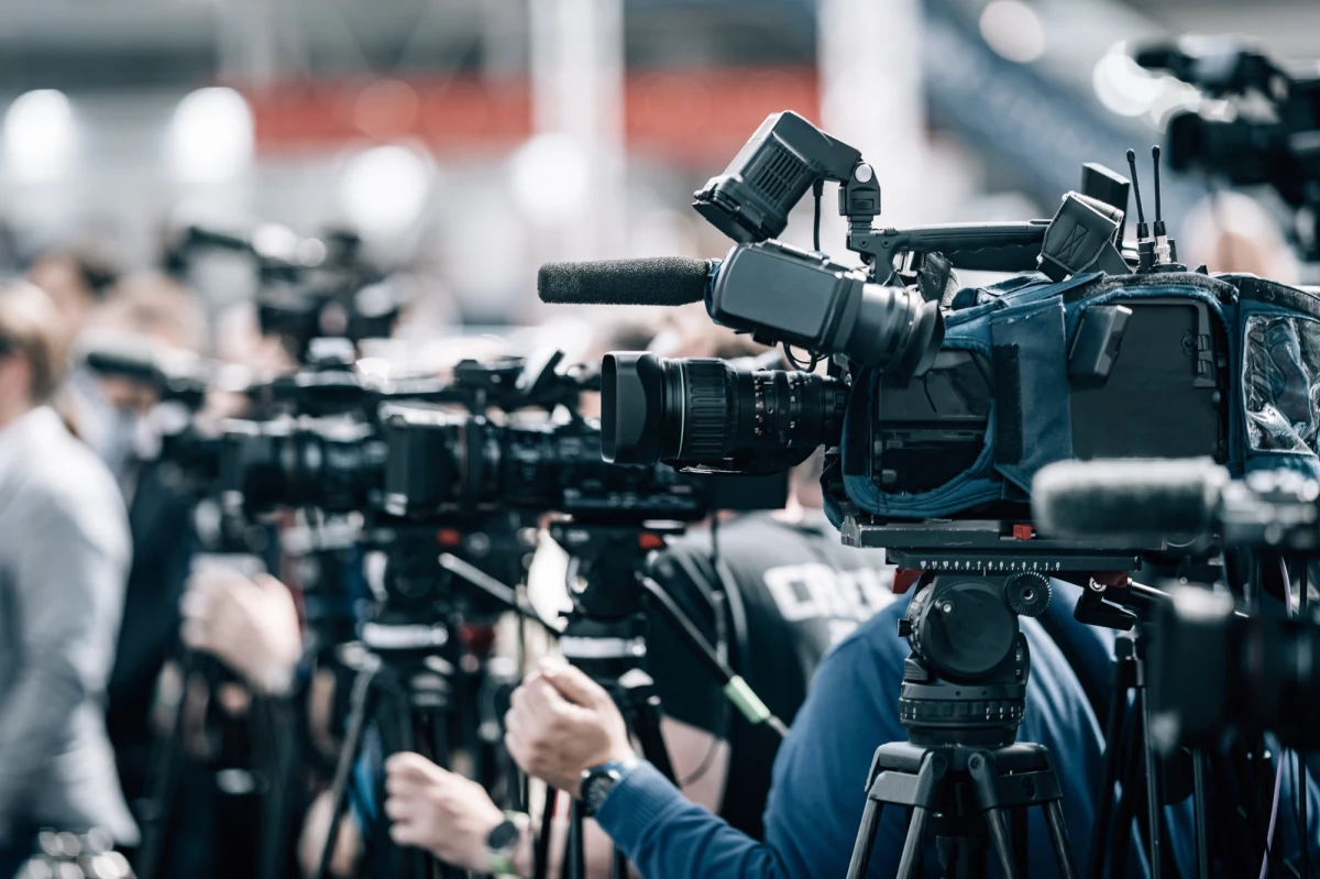 Redaktorzy naczelni i redaktorki naczelne ponad 20 redakcji telewizyjnych, radiowych, prasowych i internetowych powołali Radę Polskich Mediów. Inicjatywa jest otwarta na kolejne redakcje.