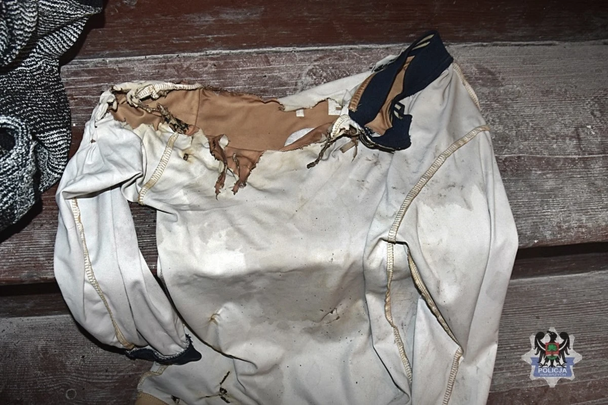 Dożywocie grozi 26-latce, która bez powodu oblała swojego partnera benzyną i podpaliła. Mężczyzna zdołał bardzo szybko zdjąć płonącą odzież, ale z poparzoną twarzą i szyją trafił do szpitala. Kobieta została zatrzymana.     