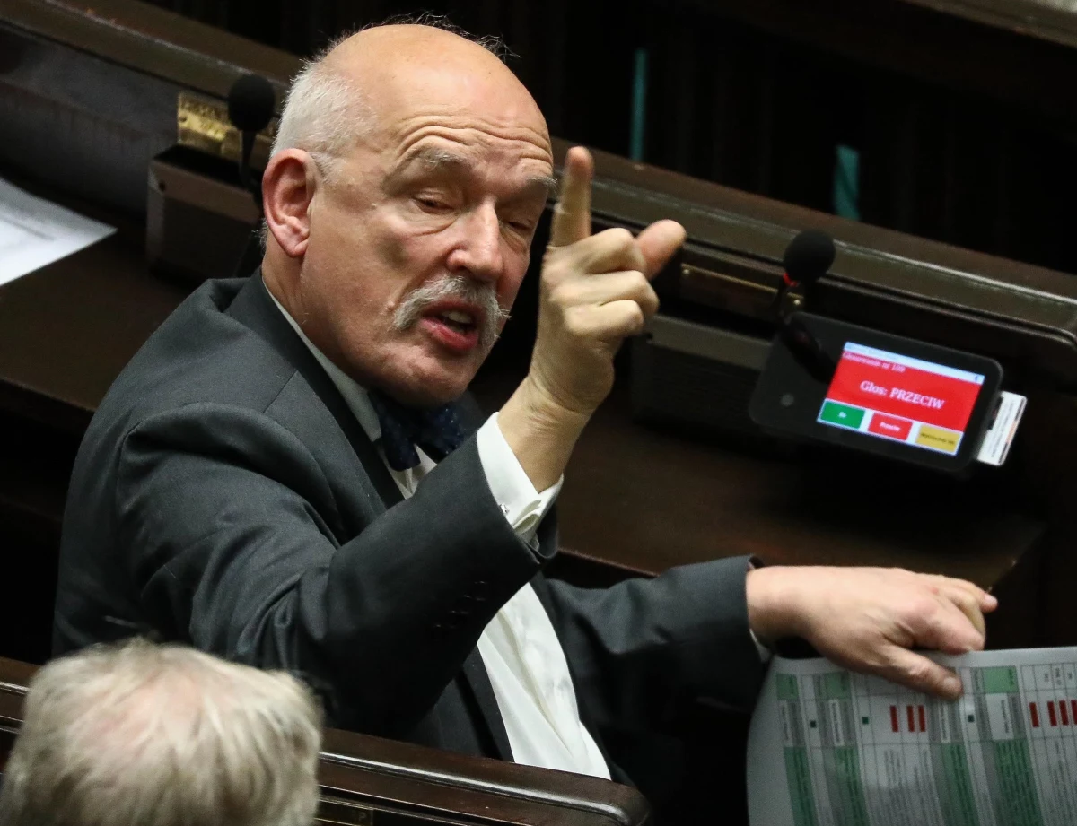 "Janusz Korwin-Mikke został poproszony, żeby spokojnie już nic nie robić do końca kampanii; nie twittować, nie pisać, nie wypowiadać się, odpocząć" - stwierdził w środę Przemysław Wipler z Konfederacji. "Janusz Korwin-Mikke swoimi swobodnymi przemyśleniami wjeżdża w nas, jak autobusem" - dodał.