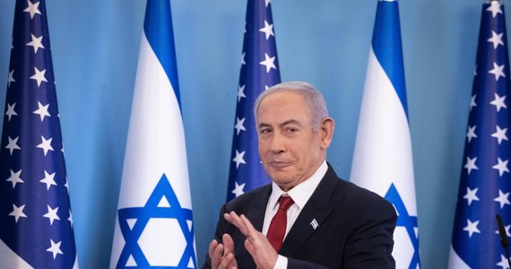 Premier Izraela Benjamin Netanjahu i lider opozycji Beni Ganc zgodzili się w środę utworzyć wspólny nadzwyczajny rząd jedności narodowej i gabinet wojenny - poinformowała agencja AP. Z taką inicjatywą wyszła rządząca w Izraelu skrajnie prawicowa koalicja.