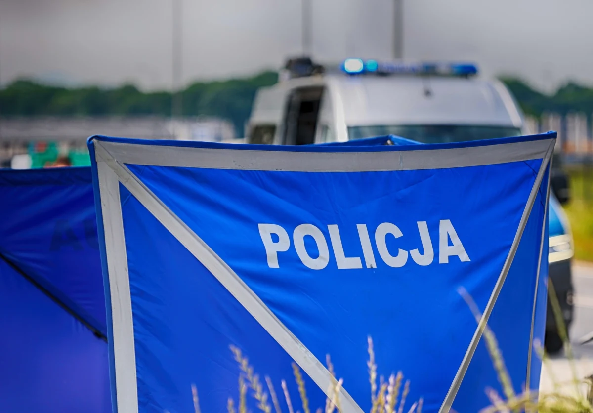 Tragiczny wypadek w Humniskach na Podkarpaciu. Auto potrąciło dwóch 11-letnich chłopców. Jeden z nich zginął na miejscu, drugi trafił do szpitala. Z ustaleń policji wynika, że samochodem kierowała 78-latka. 