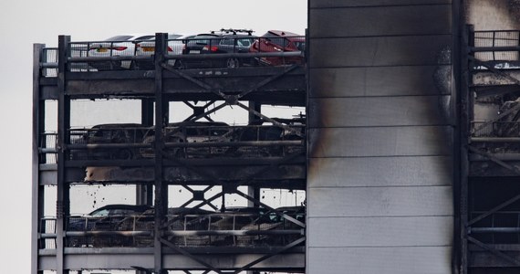 W środę po południu, po około 18 godzinach przerwy spowodowanej ogromnym pożarem parkingu, przywrócony został ruch samolotów na lotnisku w Luton pod Londynem.