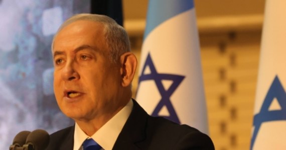 Premier Izraela Benjamin Netanjahu powiedział w telewizyjnym przemówieniu, że jego kraj "przeszedł do ofensywy". W ostrych słowach dodał, że "każdy członek Hamasu jest trupem".