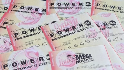 Potężna kumulacja w loterii. Szczęśliwiec wygrał prawie 2 miliardy dolarów