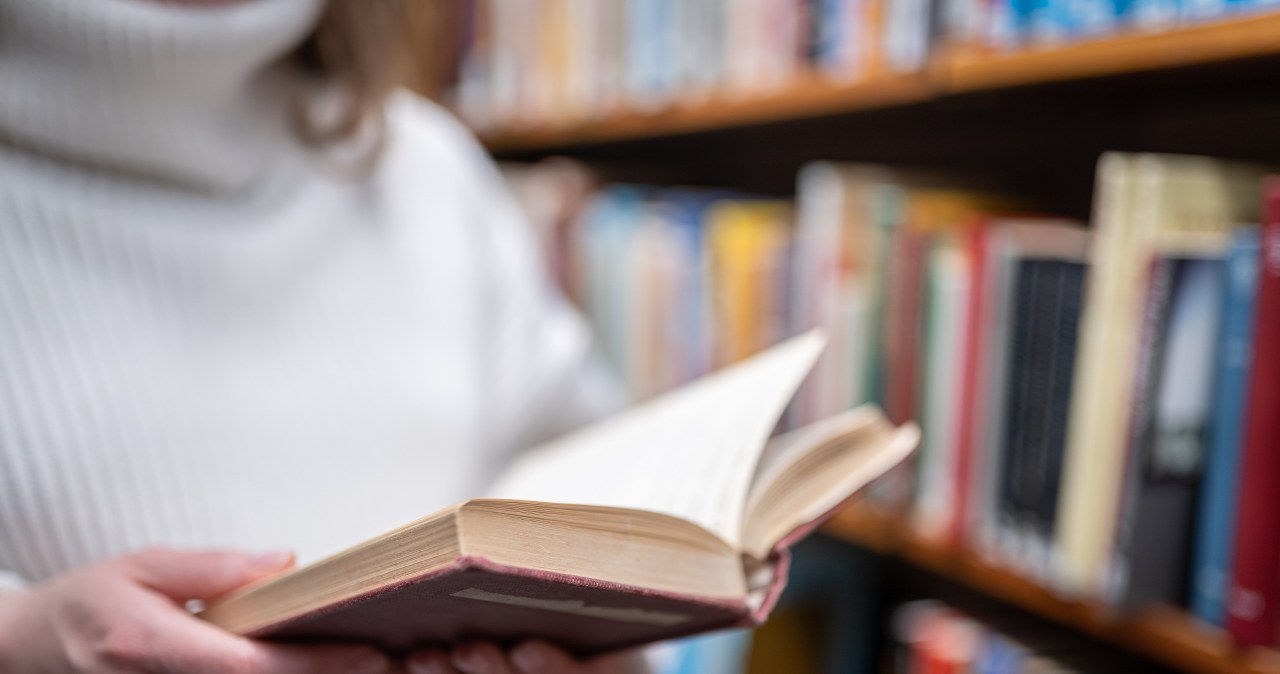 Czytanie to nie tylko oczy i język. Ujawnili, co dzieje się w mózgu