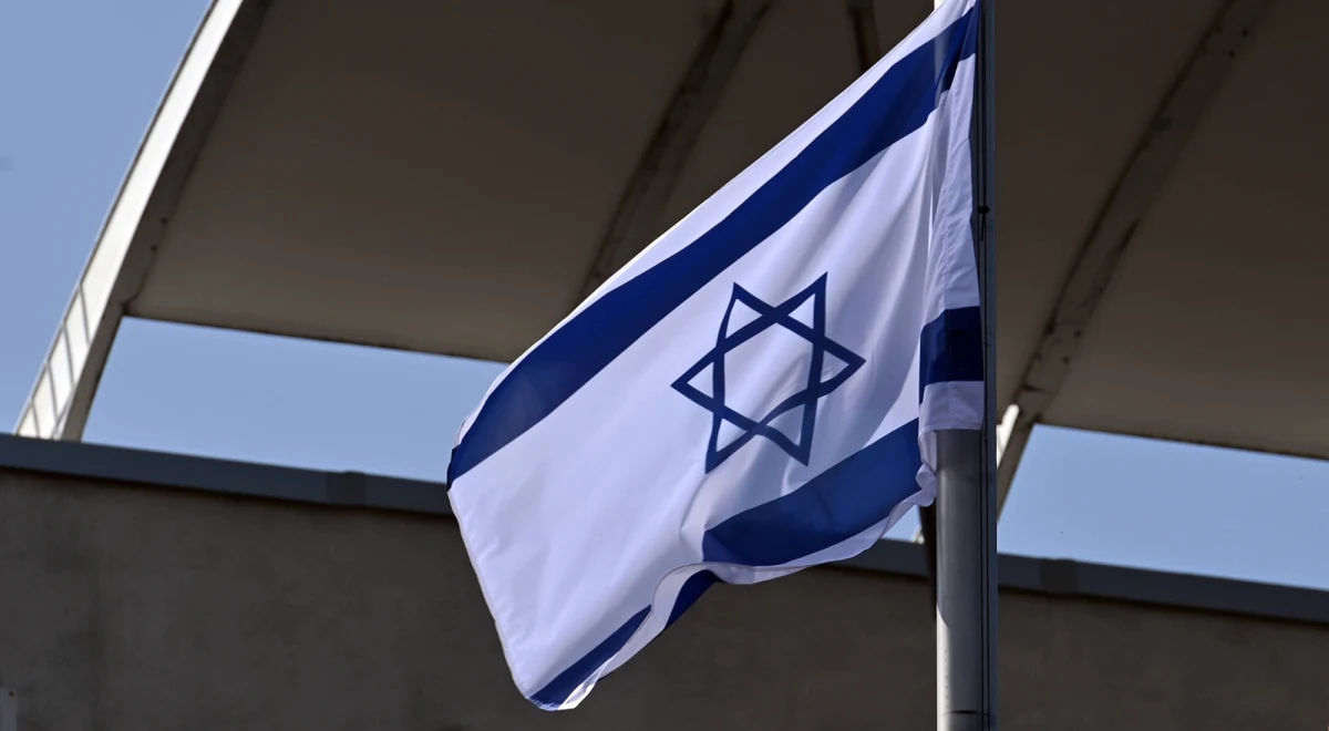 ​Izraelskie ministerstwo spraw zagranicznych poinformowało, że pracownik ambasady tego kraju został zaatakowany w piątek w Pekinie. Dyplomata przebywa obecnie w szpitalu, a jego stan jest stabilny.