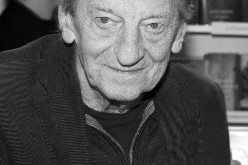 Nie żyje Stanisław Radwan - reżyser, scenarzysta, kompozytor, przez lata związany z Piwnicą pod Baranami i Starym Teatrem, członek Polskiej Akademii Filmowej, legenda Krakowa. Artysta był mężem znakomitej aktorki filmowej i teatralnej Doroty Segdy. Miał 84 lata. 