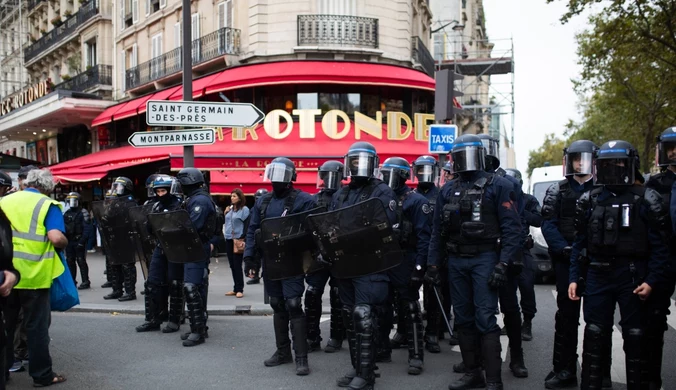 Najwyższy alert bezpieczeństwa we Francji. Macron zarządził mobilizację