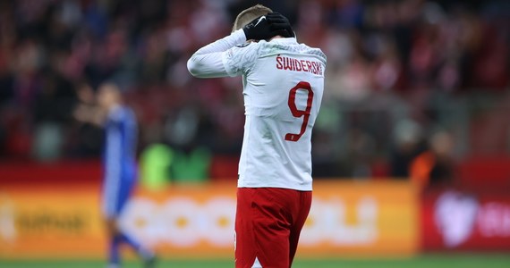 Polska zremisowała z Mołdawią 1:1 (0:1) w meczu eliminacji piłkarskich mistrzostw Europy, który odbył się w Warszawie. Bramkę dla gości zdobył Ion Nicolaescu, a wyrównał w drugiej połowie Karol Świderski.