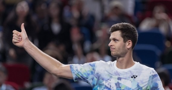 Hubert Hurkacz po wygraniu turnieju ATP Masters 100 w Szanghaju awansował z 17. na 11. miejsce w rankingu tenisistów. Prowadzi nadal Serb Novak Djokovic. Polak jest także 11. w zestawieniu Race to Turin, które wyłoni ośmiu uczestników turnieju masters.