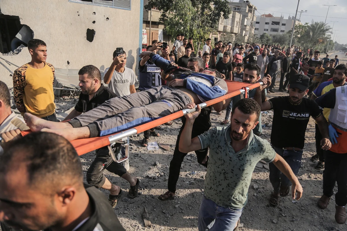 Jeżeli Izrael wstrzyma ataki powietrzne na Strefę Gazy Hamas będzie gotów wypuścić blisko 200 zakładników - takie informacje przekazało ministerstwo spraw zagranicznych Iranu. Organizacja palestyńska nie komentuje tych doniesień. Nie jest jednak tajemnicą, że to Teheran jest głównym sponsorem Hamasu i będzie zapewne potrafił wymusić na jego liderach konkretne decyzje.