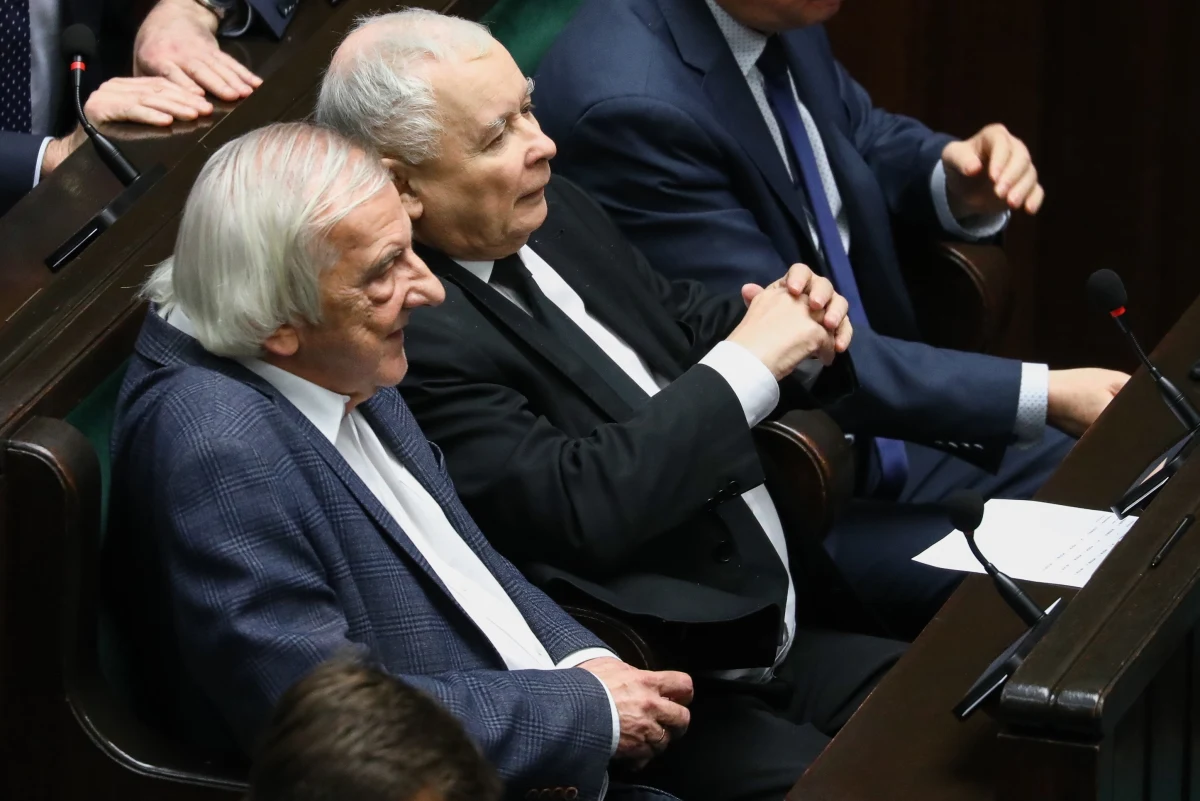 "Oczywiście będziemy dążyć do tego, by powołać rząd, ale nie wiadomo, czy to się uda" - powiedział w rozmowie z portalem wPolityce.pl szef klubu parlamentarnego PiS i wicemarszałek Sejmu Ryszard Terlecki.