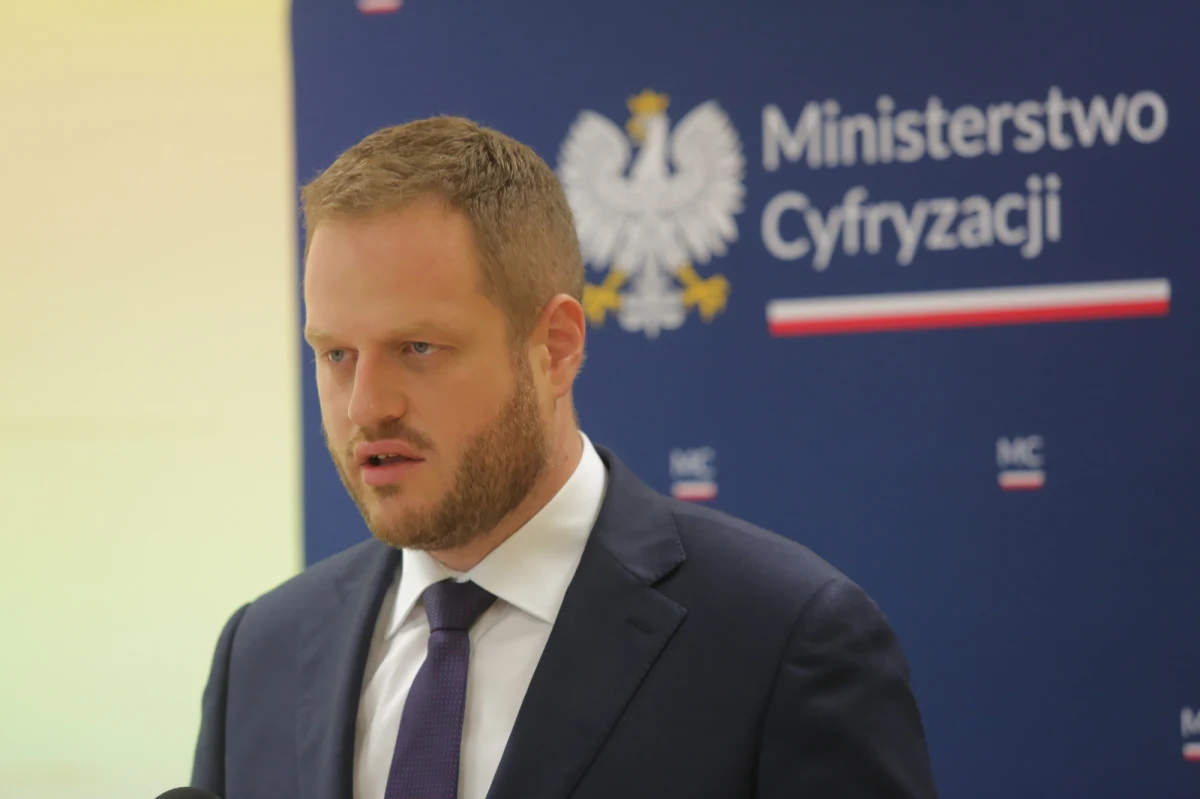 Wiemy już kto będzie reprezentował województwo warmińsko-mazurskie w sejmie i senacie. Ze swoimi obecnymi funkcjami będą musieli się pożegnać m.in. wojewoda Artur Chojecki oraz marszałek Gustaw Marek Brzezin. Zaskoczeniem może być brak mandatu senatorskiego dla Prawa i Sprawiedliwości.