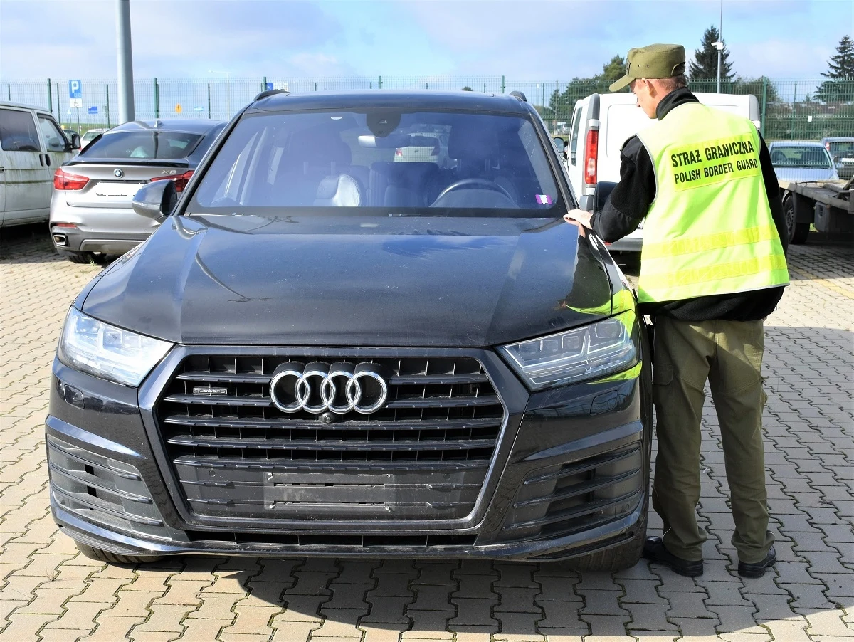 Skradzione audi warte 200 tys. zł zatrzymali funkcjonariusze Nadbużańskiego Oddziału Straży Granicznej na przejściu z Ukrainą w Dołhobyczowie (Lubelskie). Od początku roku odzyskali już skradzione pojazdy o łącznej wartości ponad 13 mln zł.