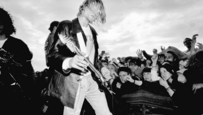 Słynna niebieska gitara Kurta Cobaina trafi na wyjątkową aukcję!