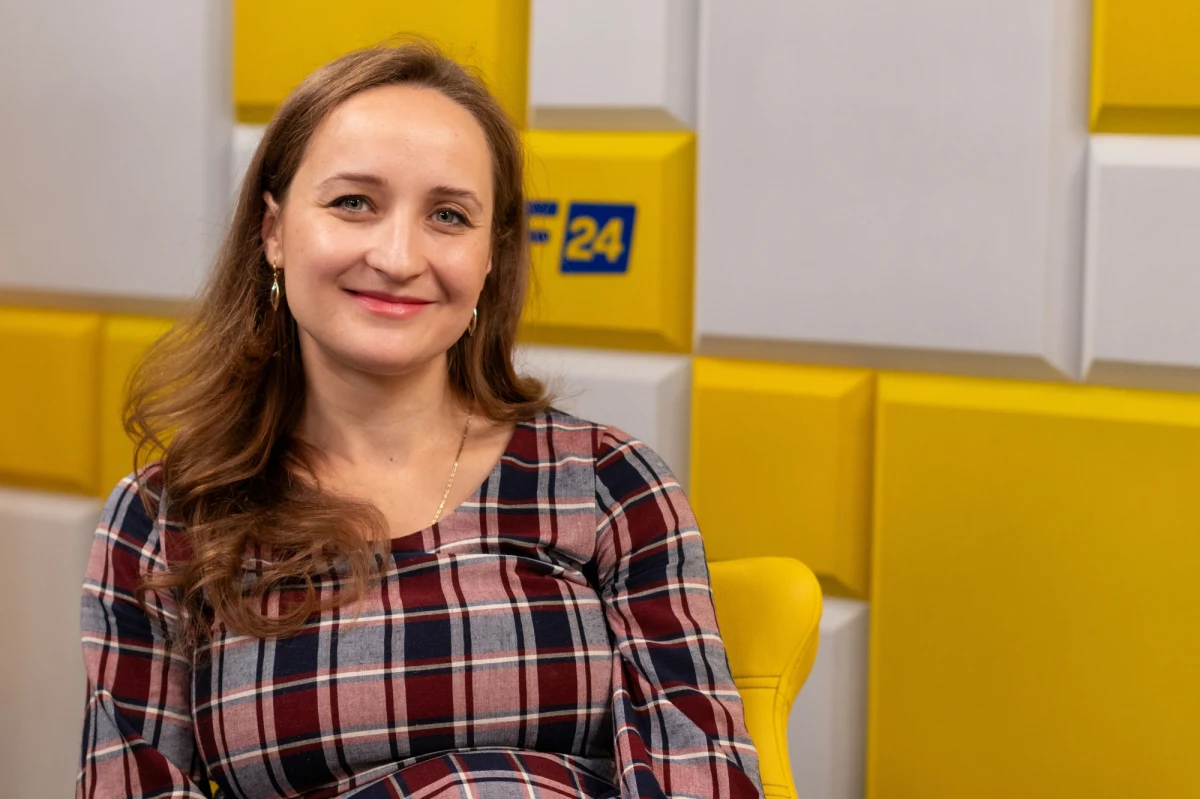 „Myślę, że wyborcy głosowali na mnie, to mój okręg. Nazwisko na pewno zrobiło swoje, ale jest to od jakiegoś czasu też moje nazwisko. Jest to bardzo duży kredyt zaufania od wielu wyborców. Nie dałam się poznać nowym wyborcom tak, jakbym chciała, ale wielu znało mnie wcześniej. To mój okręg, tam mieszkam. Nie spodziewałam się takiego wyniku i jestem bardzo wdzięczna za ten kredyt zaufania” – mówiła Karina Bosak, posłanka-elekt z Konfederacji w Porannej rozmowie w RMF FM. Sejmowa debiutantka opowiedziała również o tym, czym chciałaby się zajmować w Sejmie.