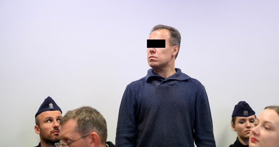 Przed sądem okręgowym w Poznaniu rozpoczął się proces dwóch obywateli Białorusi. Mężczyznom zarzucono prowadzenie działalności szpiegowskiej na rzecz białoruskiego wywiadu wojskowego; grozi im kara do 10 lat pozbawienia wolności.

