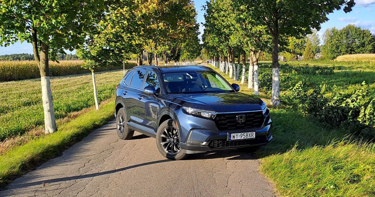 Rodzinne, SUVy, lukratywny, segment, którym, niemal, każdy, producent, swoją, propozycję, Wybór, konkretnego, modelu, jest, więc Honda CR-V. Duży SUV, małe spalanie. 5 litrów w mieście. Jak?