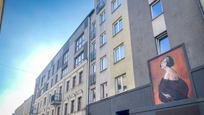 W budynku obok mieszkała Pola Negri. Niezwykły mural w Sosnowcu