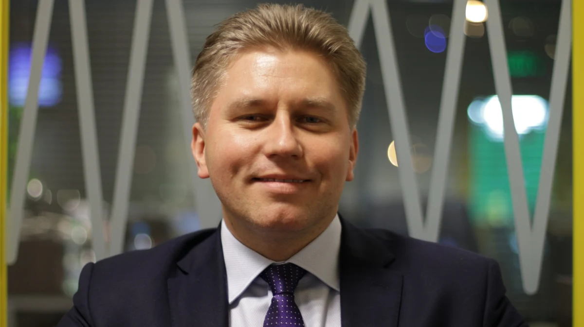 "Trzeba zacząć od sądów powszechnych. To jest największy problem i największa bolączka" – mówił w Rozmowie w południe w RMF FM i Radiu RMF24 prof. Marcin Matczak, prawnik z Uniwersytetu Warszawskiego. W ten sposób odpowiedział na pytanie, od czego zacząć reformę sądownictwa, aby odblokować środki z KPO.