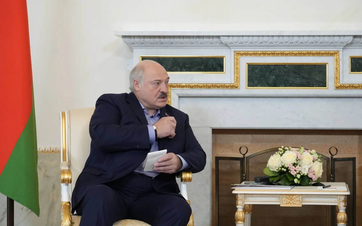 Mińsk odwołał szefa ambasady białoruskiej w Warszawie. Aleksandrowi Czesnowskiemu, który zastępował ambasadora, skończył się kontrakt, a białoruski rząd go nie przedłużył. 