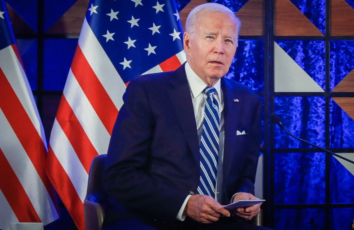 "Nie możemy i nie pozwolimy terrorystom jak Hamas i tyranom jak Władimir Putin wygrać" - powiedział prezydent Stanów Zjednoczonych Joe Biden w orędziu do narodu. Słowa te wywołały poruszenie w Rosji - rzecznik Kremla powiedział, że Moskwa "nie akceptuje takiego tonu" w stosunku do prezydenta Rosji.