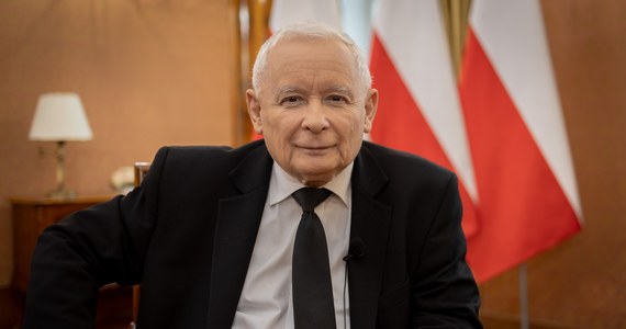 Ryszard Czarnecki stoi murem za Jarosławem Kaczyńskim. Europoseł jest zdania, że wysłanie prezesa Prawa i Sprawiedliwości na emeryturę to "gorzej niż zbrodnia, to błąd".