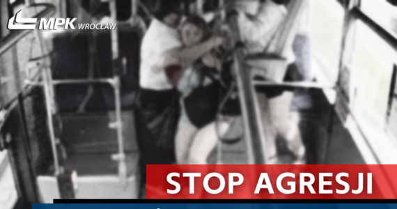 "Stop agresji. Nie bądź obojętny. Reaguj!" - to akcja która jest odpowiedzią na nasilające się w ostatnim czasie ataki na kontrolerów biletów w środkach komunikacji miejskiej. Od początku tego roku doszło do blisko 20 ataków. 
