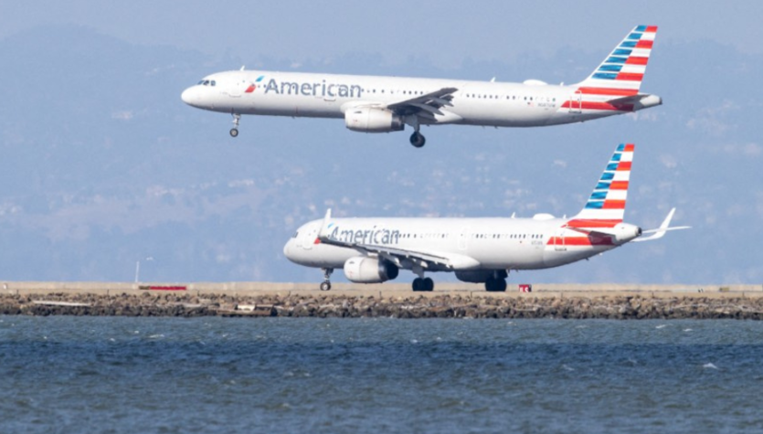 USA: Serious mid-air accident.  The planes were flying directly towards each other