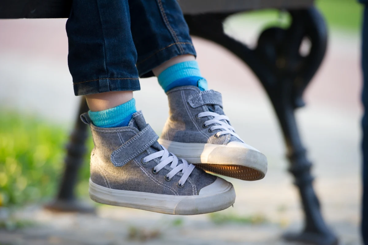 Za narażenie dziecka na bezpośrednie niebezpieczeństwo utraty życia lub zdrowia odpowie 35-latka, która na dworcu PKS w Lublinie na ławce zostawiła 2-letniego syna. "Kobieta była kompletnie pijana, miała w organizmie ponad 3 promile alkoholu" - informuje rzecznik lubelskiej policji nadkom. Kamil Gołębiowski.

