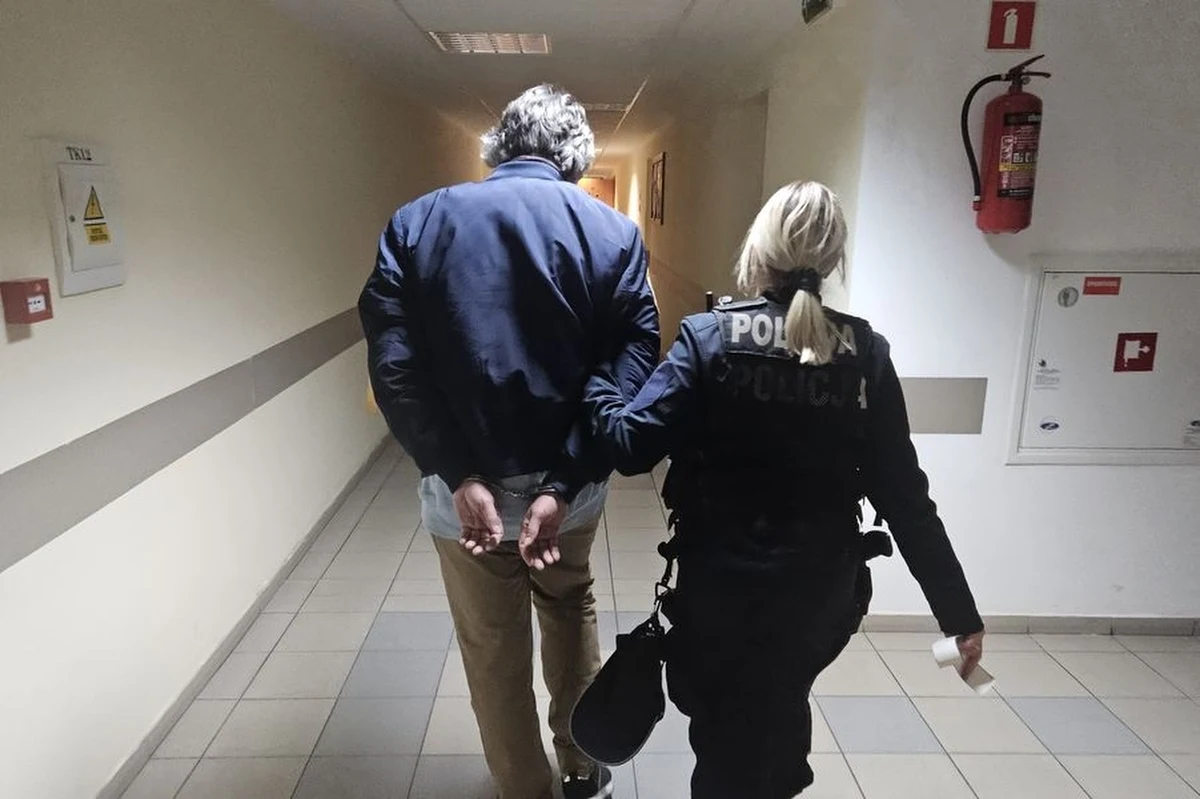 48-latek z Tychów uszkodził jeden za sopockich neonów. Był to dzieło sztuki,  którego wartość wyceniono wstępnie na 40 tys. złotych. W momencie zatrzymania mężczyzna miał ponad 2 promile alkoholu w organizmie.