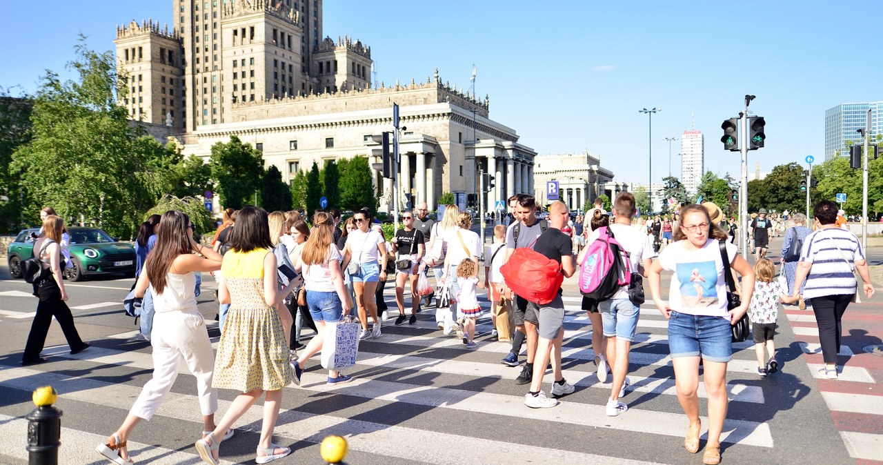 Dochód, narodowy, mieszkańca, Polski, jest, wyższy, przypadku, dziewięciu, innych, krajów, wynika, danych, Międzynarodowego, Fun Polska pnie się w górę. Jest awans w rankingu najbogatszych w UE