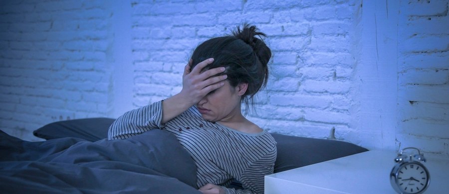 Amerykańskie Centrum Kontroli Chorób i Prewencji zakwalifikowało zaburzenia snu jako epidemię zagrażającą zdrowiu publicznemu. To coraz powszechniejszy problem, który nasila się wraz z wiekiem. 