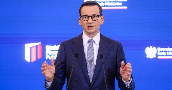 Premier Mateusz Morawiecki wystąpił w środę na konferencji prasowej poświęconej stanowi finansów publicznych. Szef polskiego rządu oświadczył, że "są pieniądze na sfinansowanie wszystkich obietnic wyborczych Prawa i Sprawiedliwości". Dodał, że od 2015 roku roczne dochody budżetu wzrosły o ponad 100 procent.