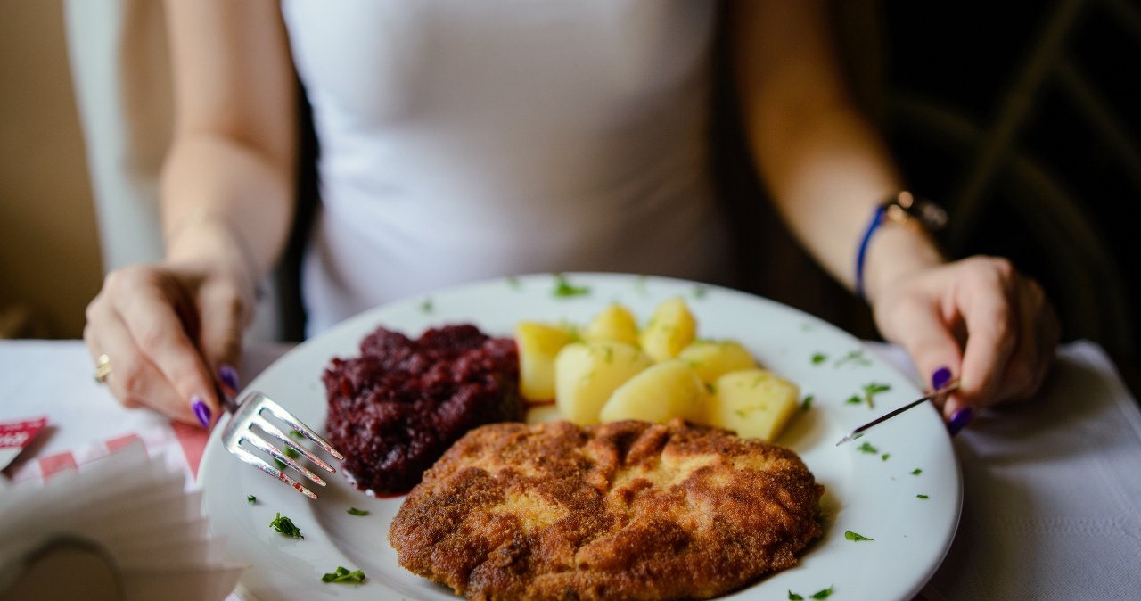 Nowe badania: Osoby jedzące mięso i większe szanse na dożycie 100 lat