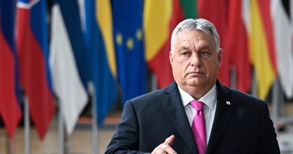 Węgry są przeciwne dawaniu więcej pieniędzy Ukrainie, chyba że na podstawie bardzo szczegółowych warunków, których obecnym propozycjom UE brakuje, zarówno pod względem technicznym, jak i politycznym - przekazał w czwartek w Brukseli na posiedzeniu Rady Europejskiej premier Węgier Viktor Orban.