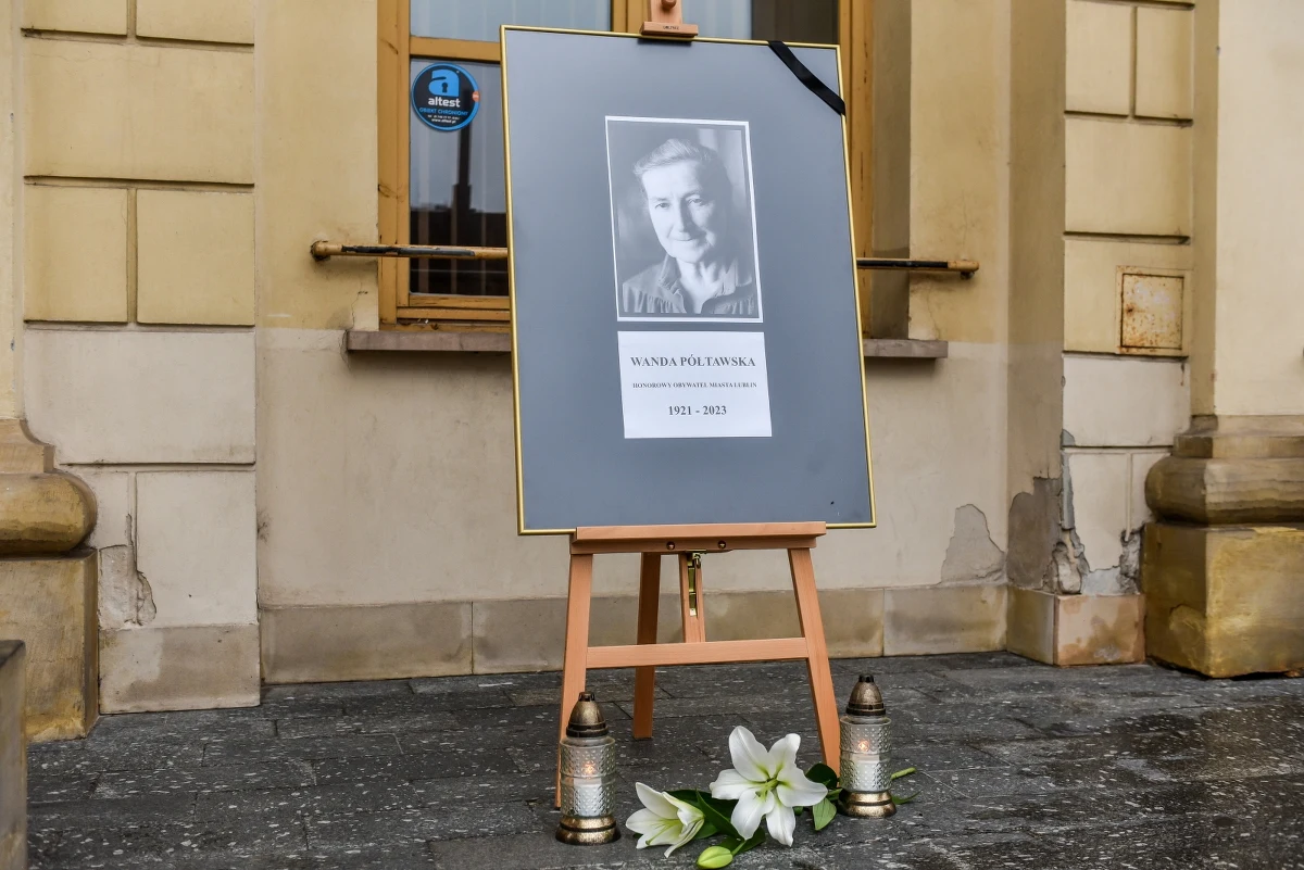 Zmarła w nocy z wtorku na środę Wanda Półtawska zostanie pochowana we wtorek 31 października w Krakowie. Uroczystości będą miały charakter państwowy - poinformował rzecznik krakowskiej kurii ks. Łukasz Michalczewski.