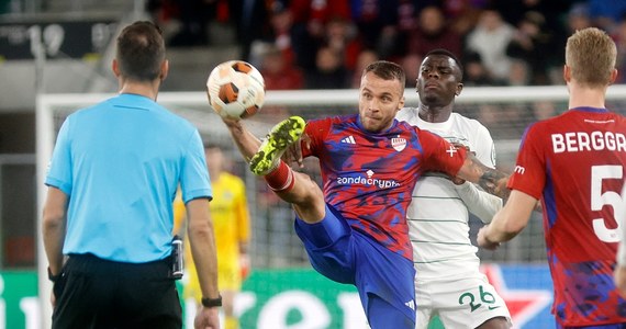 Raków Częstochowa zremisował ze Sportingiem Lizbona 1:1 w meczu 3. kolejki Ligi Europy i zdobył pierwszy punkt w tych rozgrywkach. W drugim meczu grupy D Sturm Graz zremisował u siebie z Atalantą Bergamo 2:2. Jedną z bramek dla gospodarzy zdobył Szymon Włodarczyk.