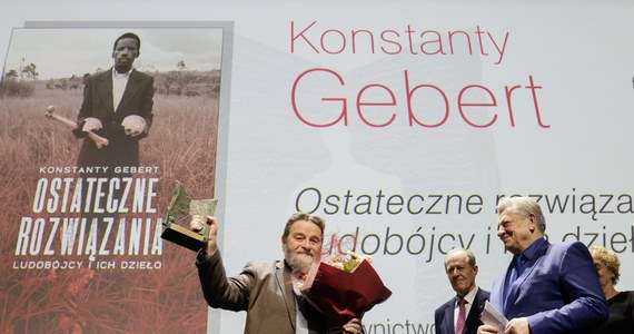 Konstanty Gebert, autor książki "Ostateczne rozwiązania. Ludobójcy i ich dzieło", otrzymał Nagrodę im. Jana Długosza. Jurorzy docenili m.in. wieloaspektowy sposób podjęcia trudnego tematu i współczesną wymowę książki.


