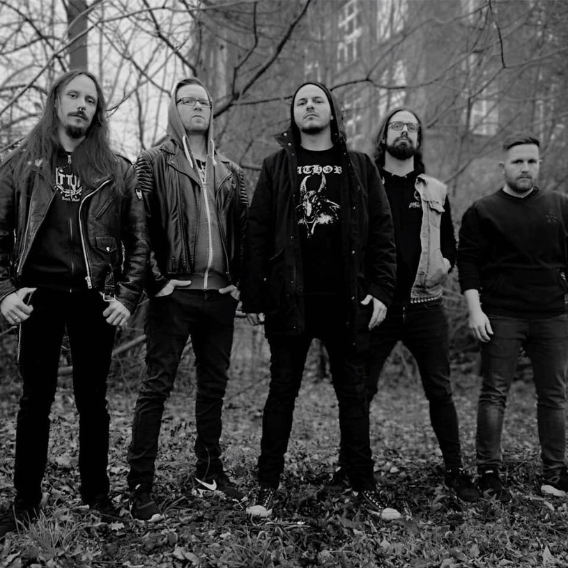 Fall Of Serenity opublikowała właśnie nowy singel. "I Don't Expect I Shall Return" usłyszymy na długo oczekiwanym, piątym albumie melodyjnych deathmetalowców z Niemiec.