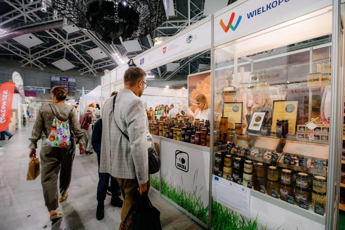 Słonecznikowe świece do masażu i nawilżenia; kosmetyki, które dostarczają magnez przez skórę czy żywność Witarian - to wszystko i jeszcze więcej znajdziecie na Targach Żywności Ekologicznej i Naturalnej "natura FOOD" oraz Targach Ekologicznego Stylu Życia "beECO" w Łodzi. Stoiska w Hali Expo są dostępne do niedzieli.