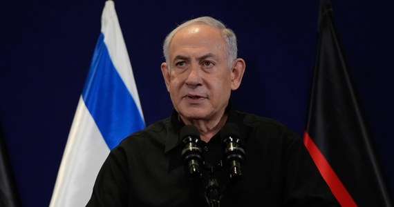 "Wojna będzie długa i trudna, ale nie mamy innej drogi" - oświadczył na konferencji prasowej w sobotni wieczór premier Izraela Benjamin Netanjahu. "Ci, którzy oskarżają nas o zbrodnie wojenne, są hipokrytami" - stwierdził.