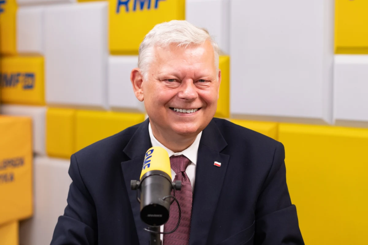 "Zakładamy, że Mateusz Morawiecki zostanie premierem, bo PiS ma program, realizował ten program i to jest dobry program dla Polski" - powiedział w Porannej rozmowie w RMF FM poseł PiS-u Marek Suski, pytany o to, jak to możliwe, że Prawo i Sprawiedliwość miałoby stworzyć rząd, skoro nie ma większości. 