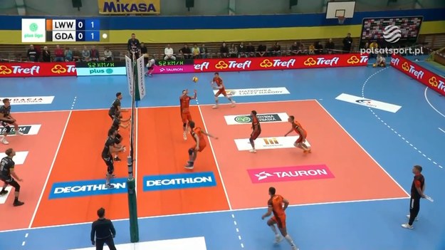 Skrót meczu Barkom-Każany Lwów – Trefl Gdańsk 0:3 (22:25, 22:25, 20:25) w trzeciej kolejce PlusLigi.

