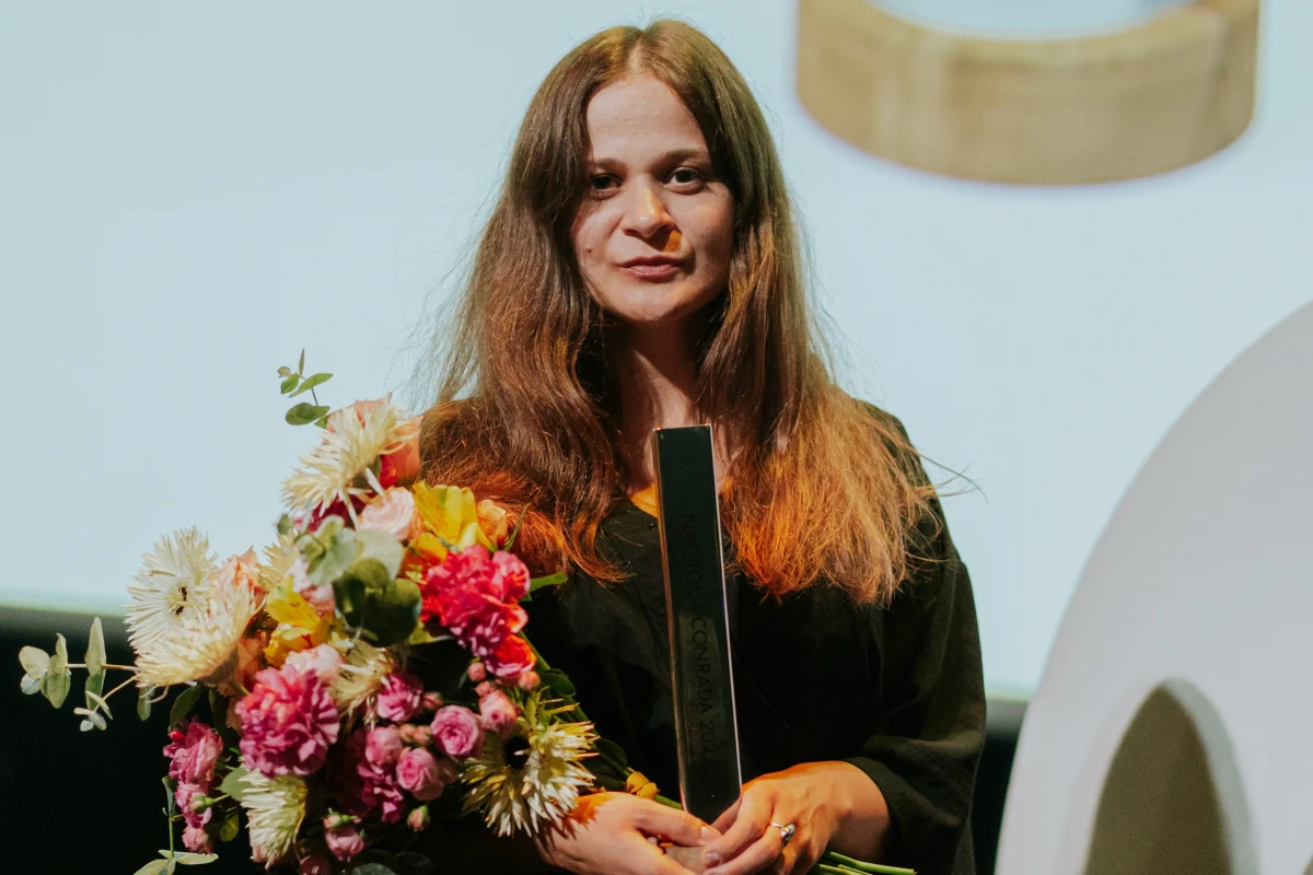 Finałem 15. edycji krakowskiego Festiwalu Conrada była gala wręczenia nagrody za najlepszy debiut prozatorski. Statuetka trafiła do Urszuli Honek, autorki zbioru opowiadań "Białe noce". 